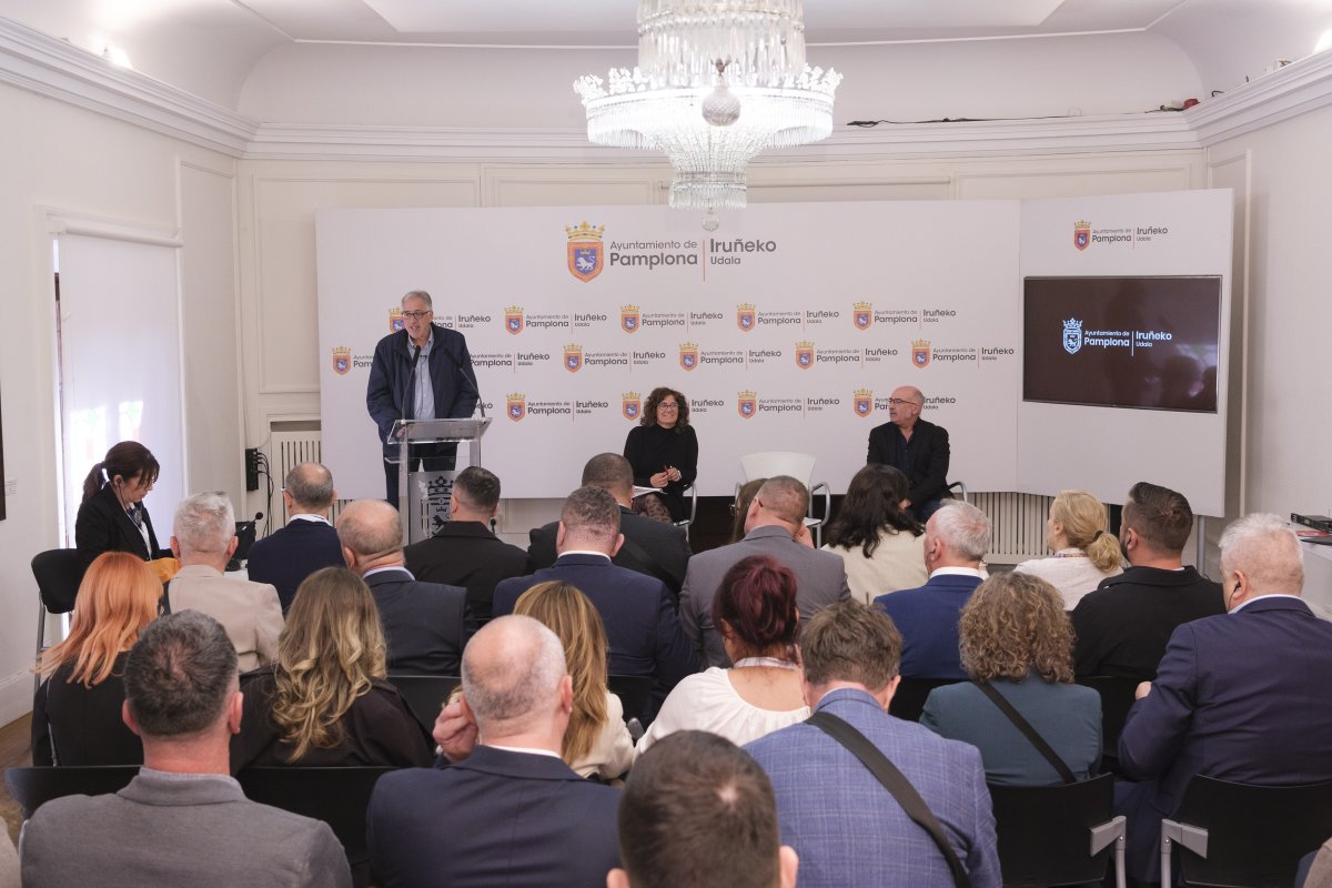Una delegación de Bosnia y Herzegovina visita Pamplona para fortalecer la cohesión comunitaria