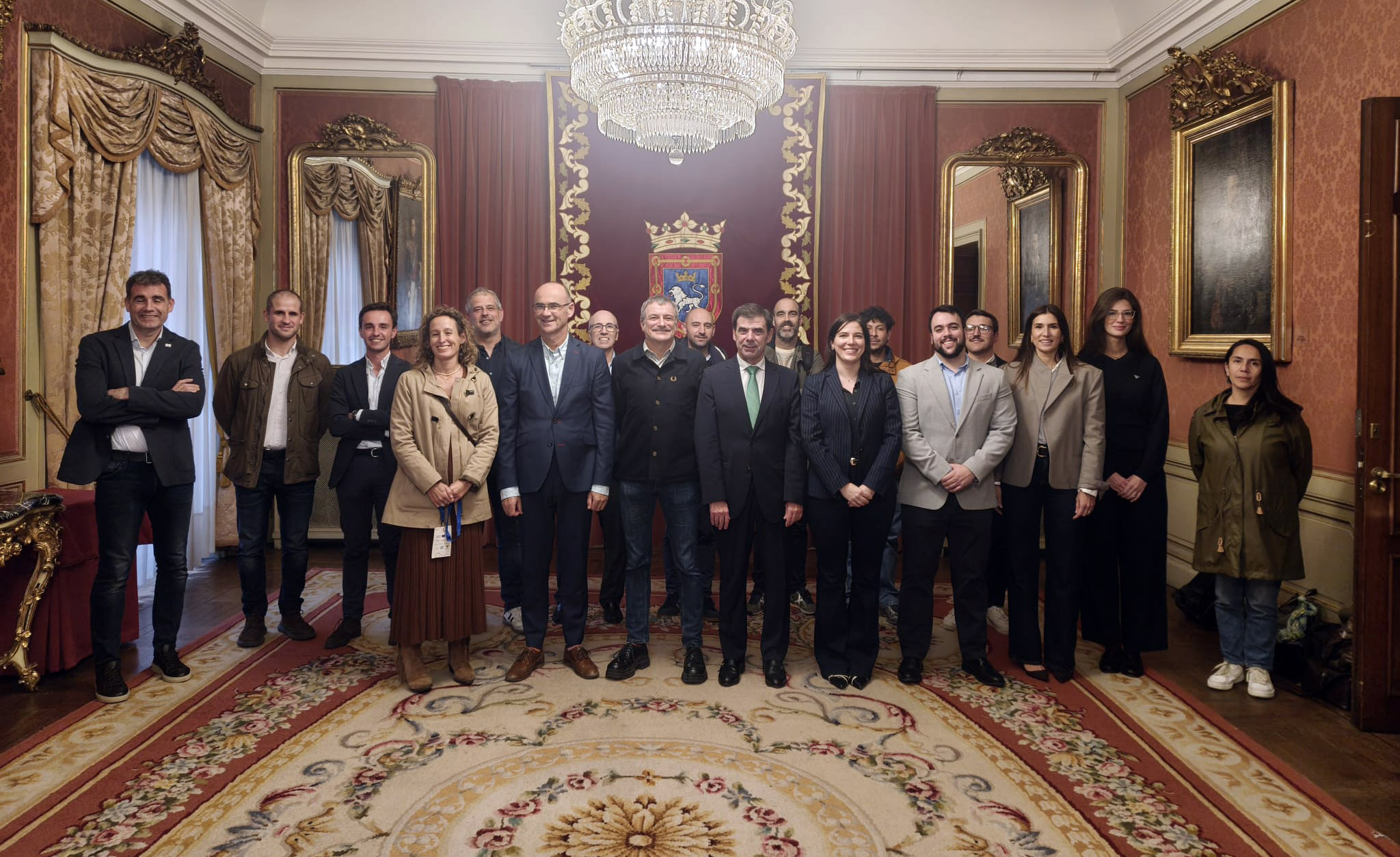 Recibimiento en Pamplona a una delegación de la Eurorregión para presentar OTESS