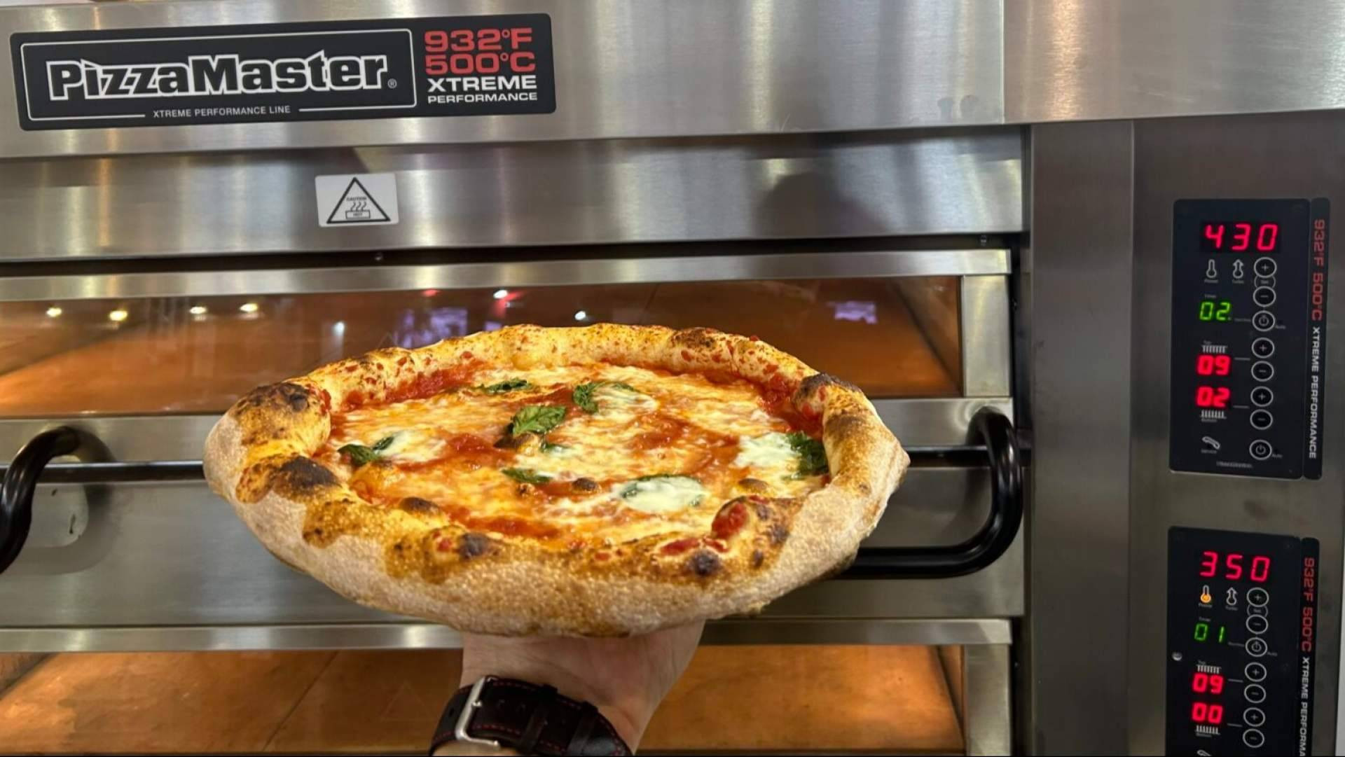 La elección del horno, una decisión estratégica para las pizzerías, consumo, espacio y capacidad de producción