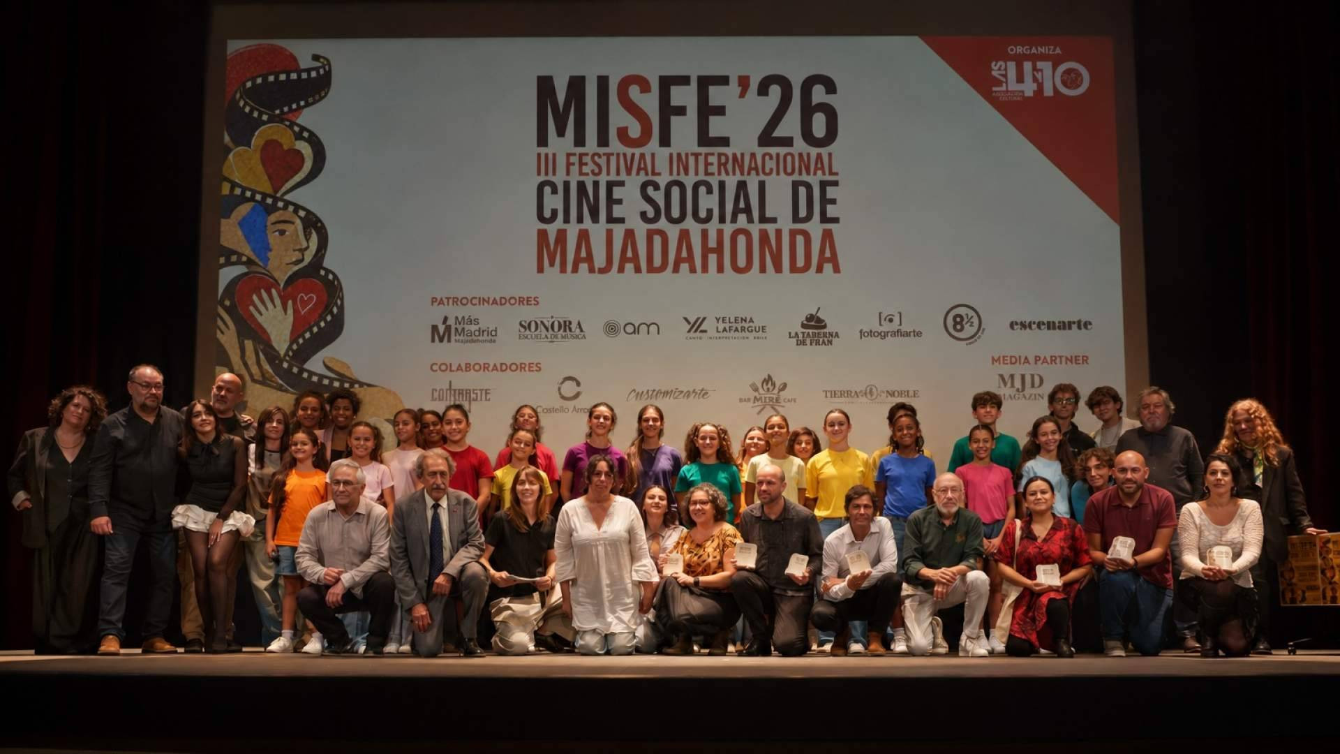 El MISFE’26 cierra su tercera edición con una gala marcada por el cine, los premiados y la ovación a Luis Perezagua