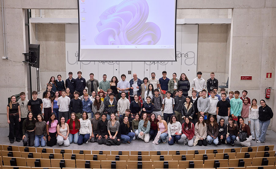 Escolares navarros cuestionan sobre la efectividad de las políticas medioambientales de la UE en el Torneo de Debate de Bachillerato de la UPNA