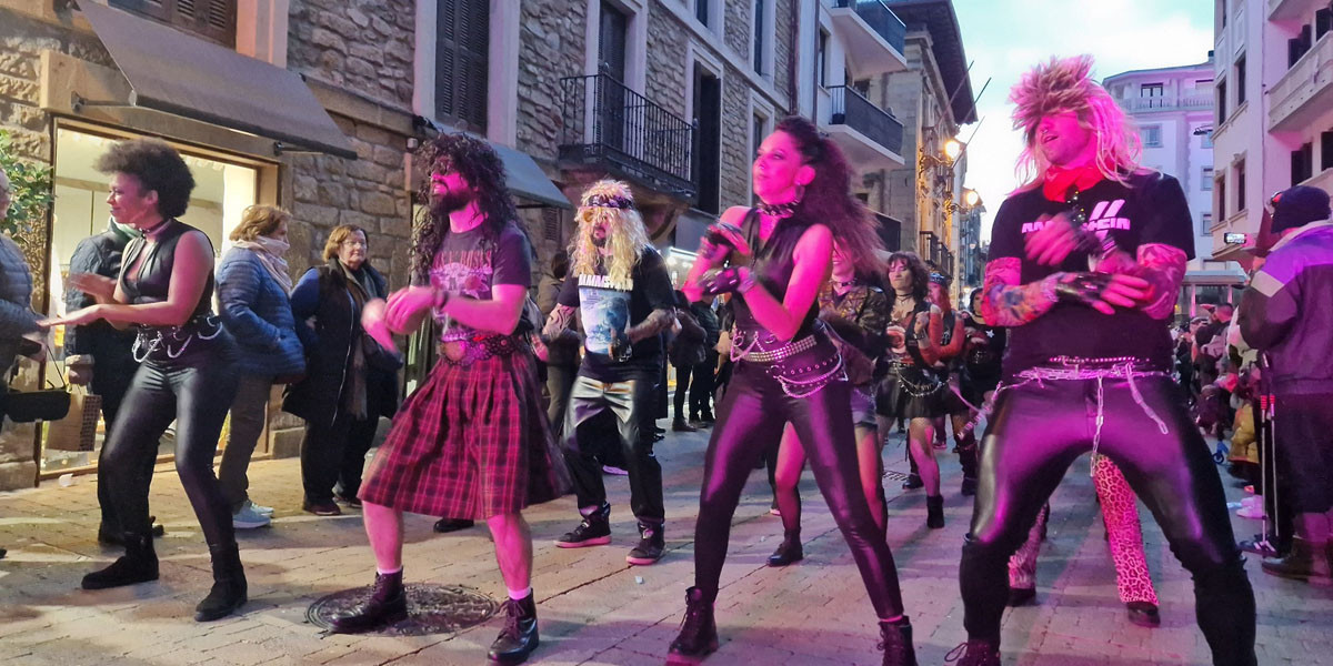 El Ayuntamiento de Zarautz abre inscripciones para la comparsa de Carnavales por su 10º aniversario