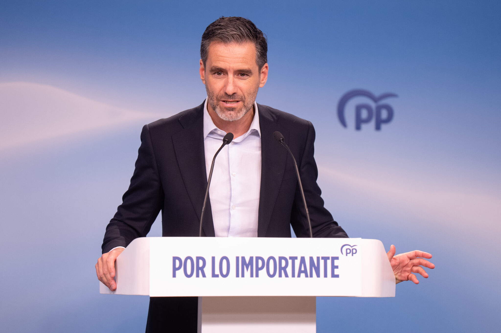 Borja Sémper promete un millón de viviendas y critica el enfoque del PSOE en precampaña