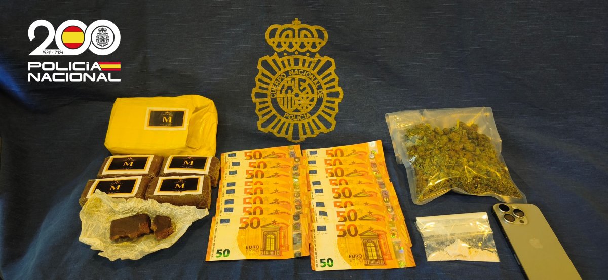 Detenidas dos personas por vender droga en San Jorge, cerca de colegios, tras las quejas vecinales