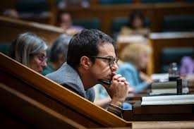 Pello Otxandiano(EH Bildu)  pide un nuevo estatus político para Euskadi 