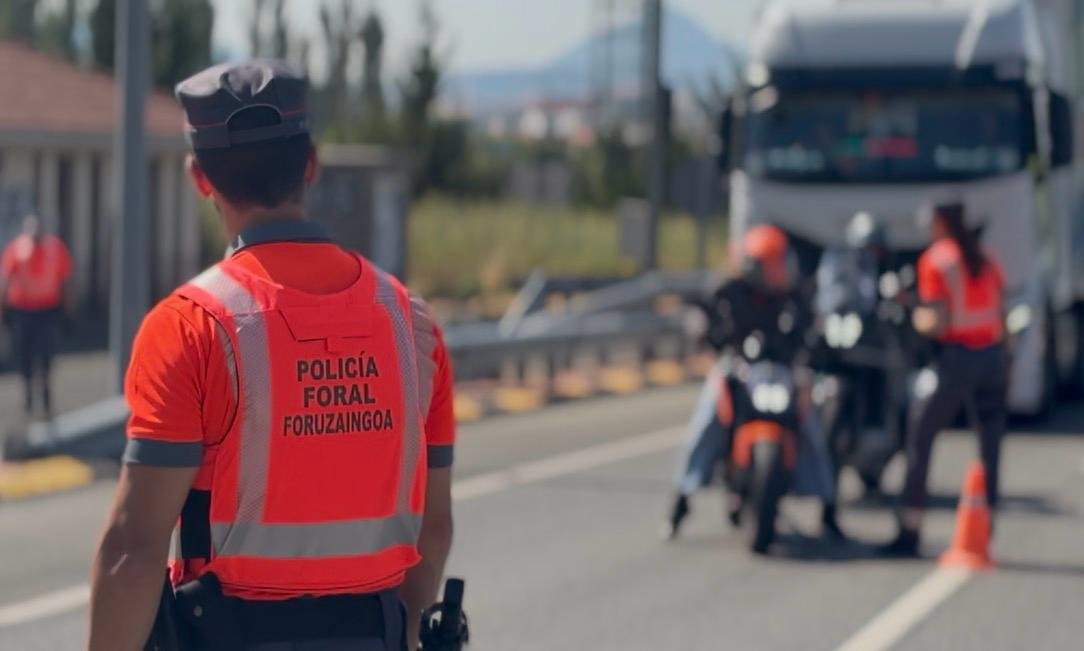 Investigado un conductor en Tudela por alcohol y drogas y detenido otro que huyó de un control en Caparroso