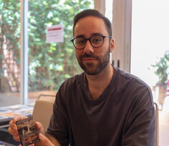Creanavarra acerca a sus estudiantes la industria del videojuego y la animación con una masterclass del ilustrador Josu Solano