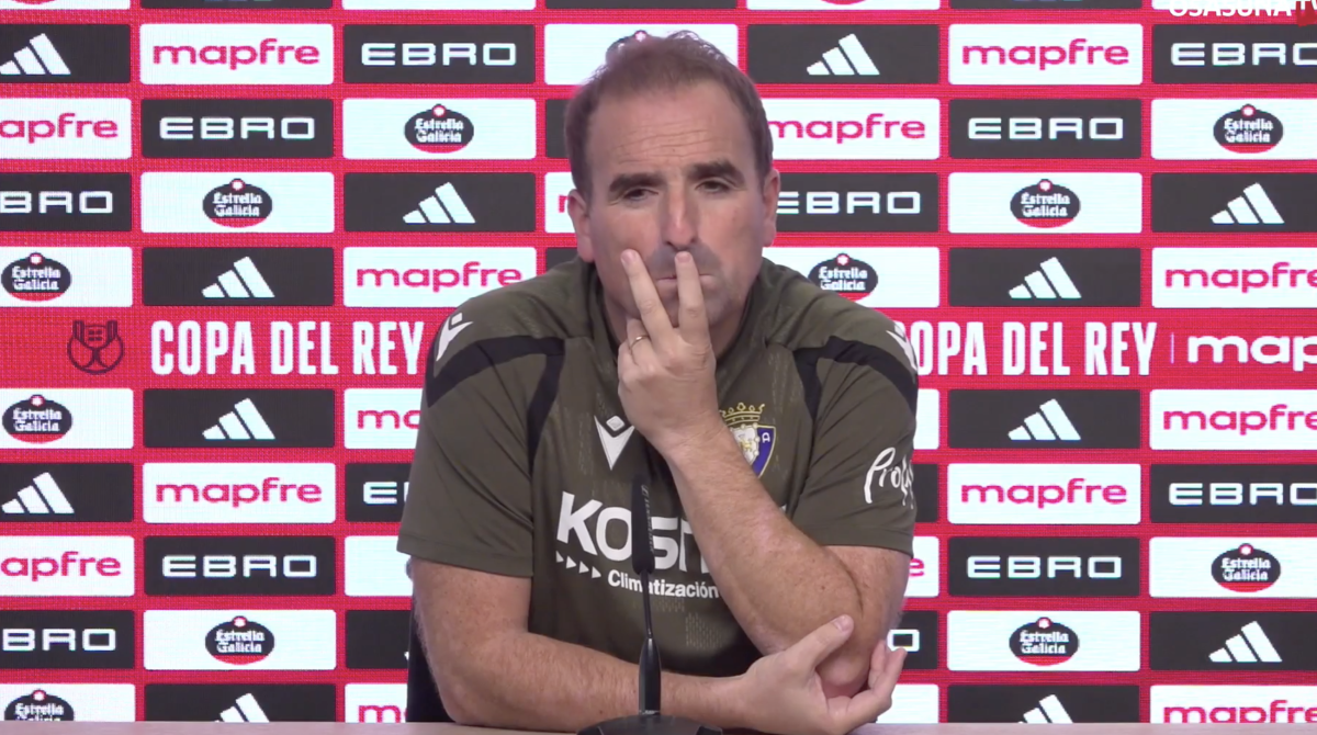 Arrasate ve el partido de Copa contra el Calatayud como una «oportunidad para ganar sensaciones» tras caer en Sevilla