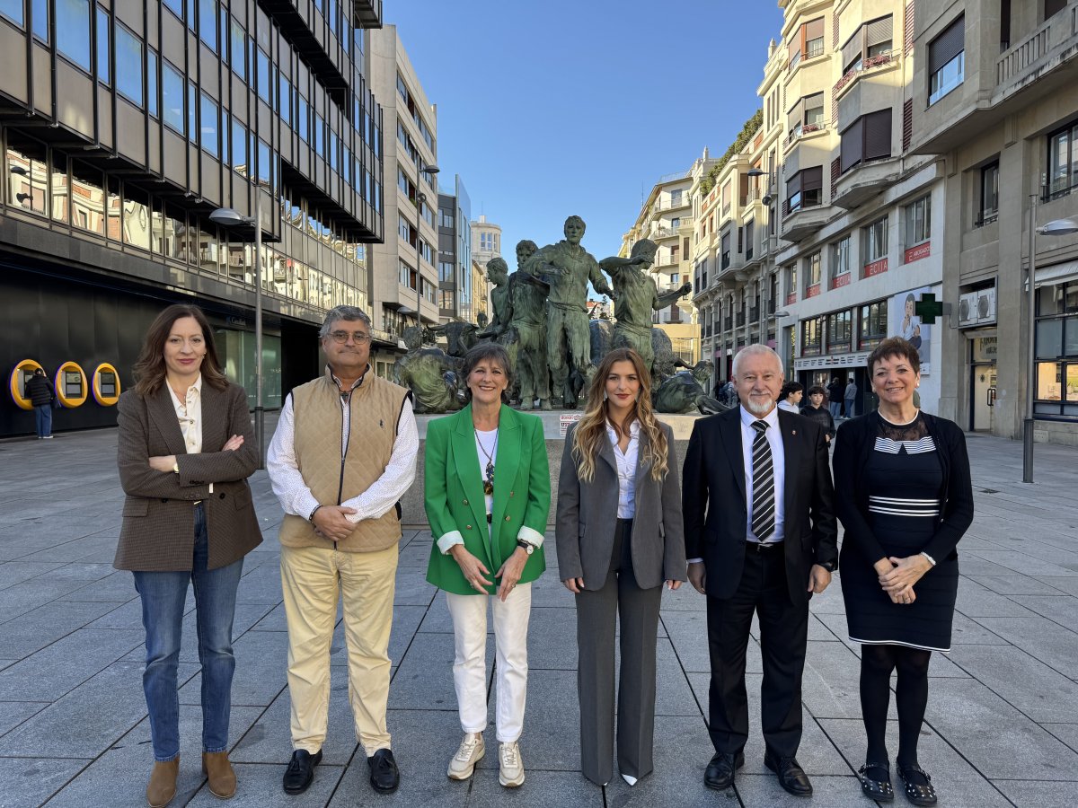 Socorro Sada encabeza la lista de VOX al Congreso por Navarra y Estíbaliz Moreno será su candidata al Senado