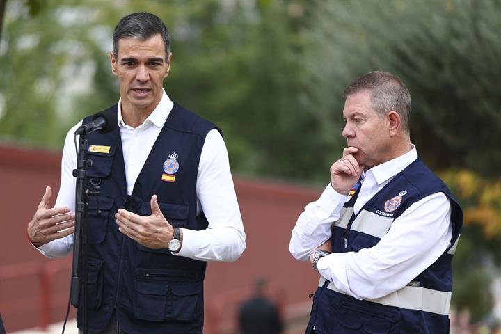 Sánchez garantiza que todo el Estado trabaja 