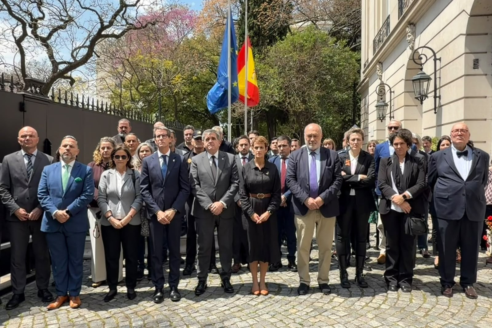 María Chivite asiste al homenaje en Argentina por las víctimas del accidente ferroviario en Toledo
