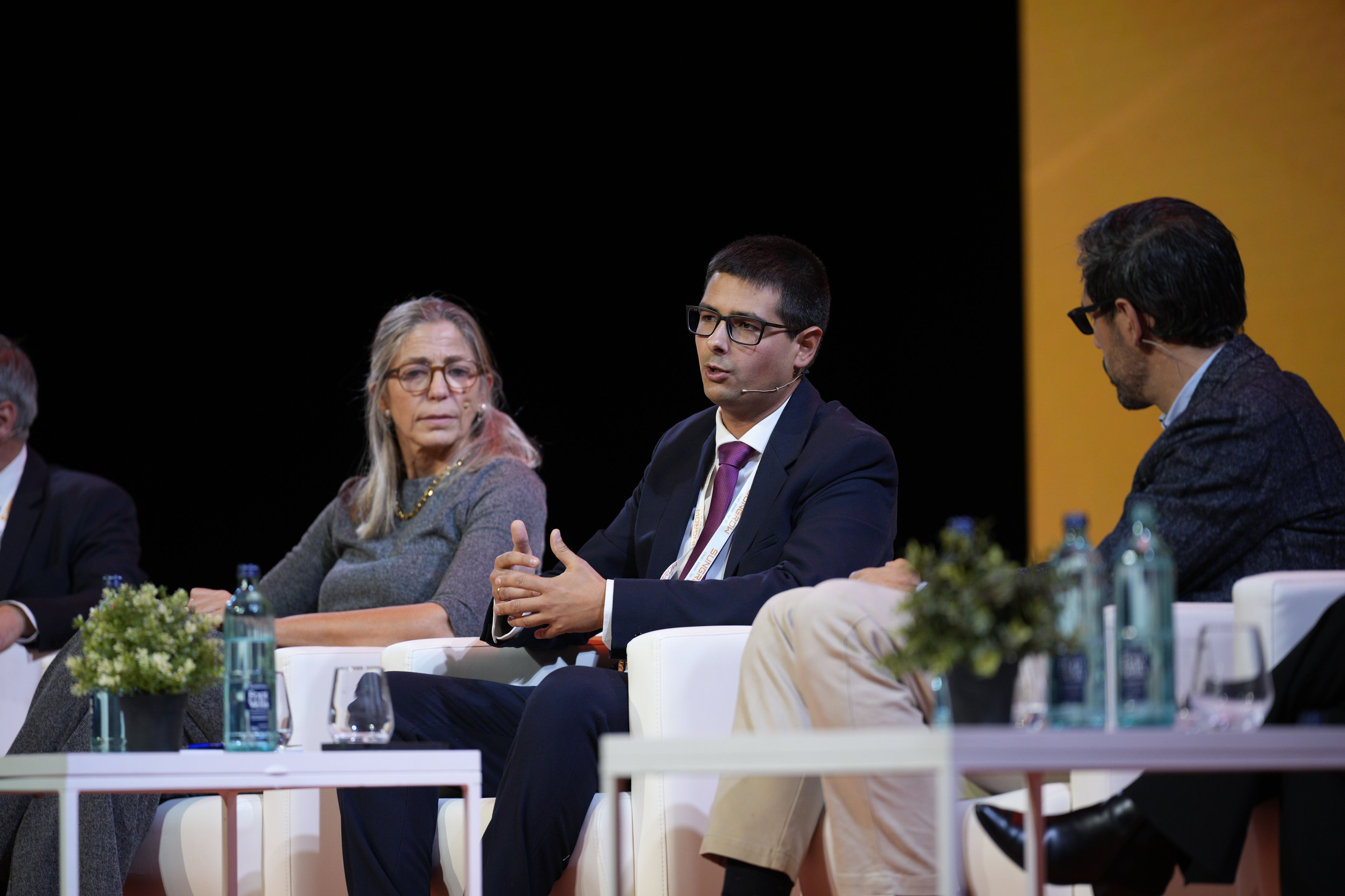 Sungrow destaca el papel de la eficiencia y la seguridad en la evolución del almacenamiento energético en el XIII Foro Solar