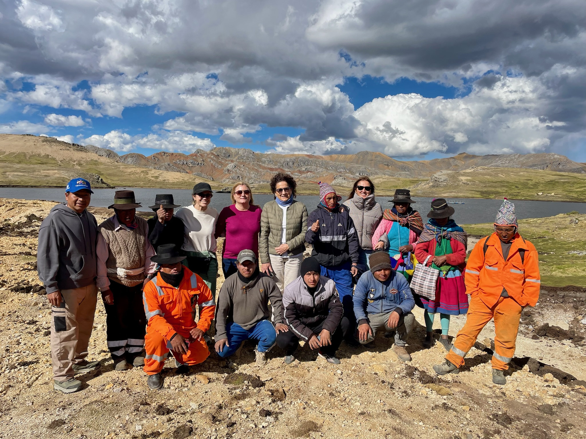 El proyecto "Turiy urqu" ayuda a la supervivencia de ganadería en una de las comunidades peruanas con más inclemencias meteorológicas, ayudando a 325 familias