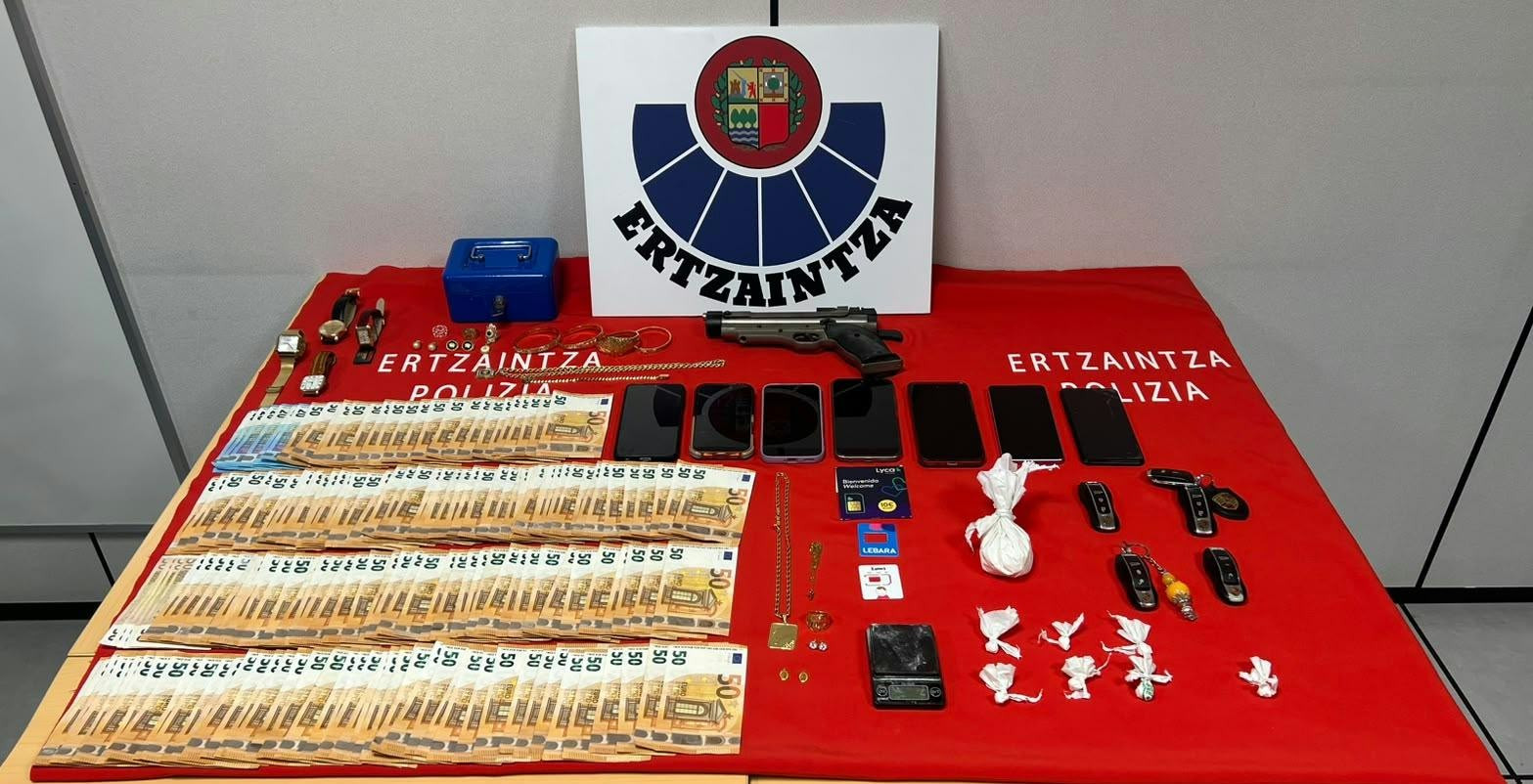 Arrestan a cinco personas en Vitoria-Gasteiz acusadas de tráfico de drogas y crimen organizado