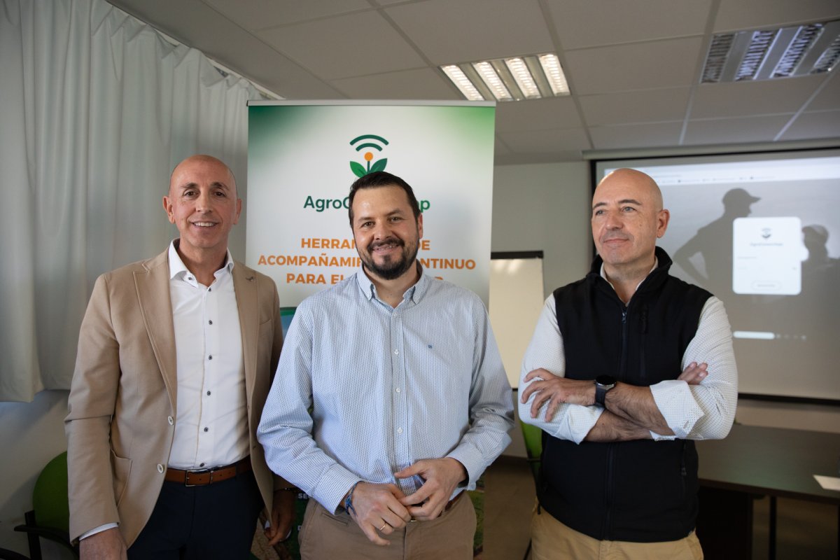 El Gobierno de La Rioja apoya un proyecto piloto para reducir la brecha digital agrícola en el medio rural