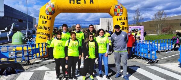 Más de 450 personas corren por Hiru Hamabi 3/12 con motivo del Día Internacional de las Mujeres